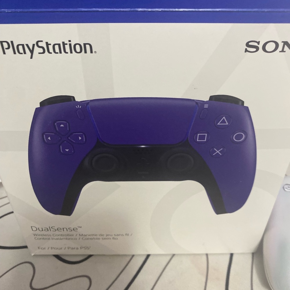 Sony DualSense Wireless Controller - Purple